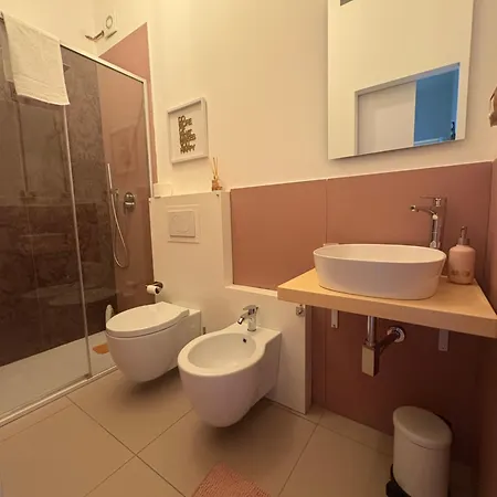 La Casa Di Ugo Bed & Breakfast *